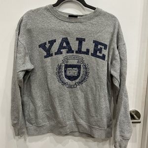 Vintage Yale Crewneck Sweatshirt